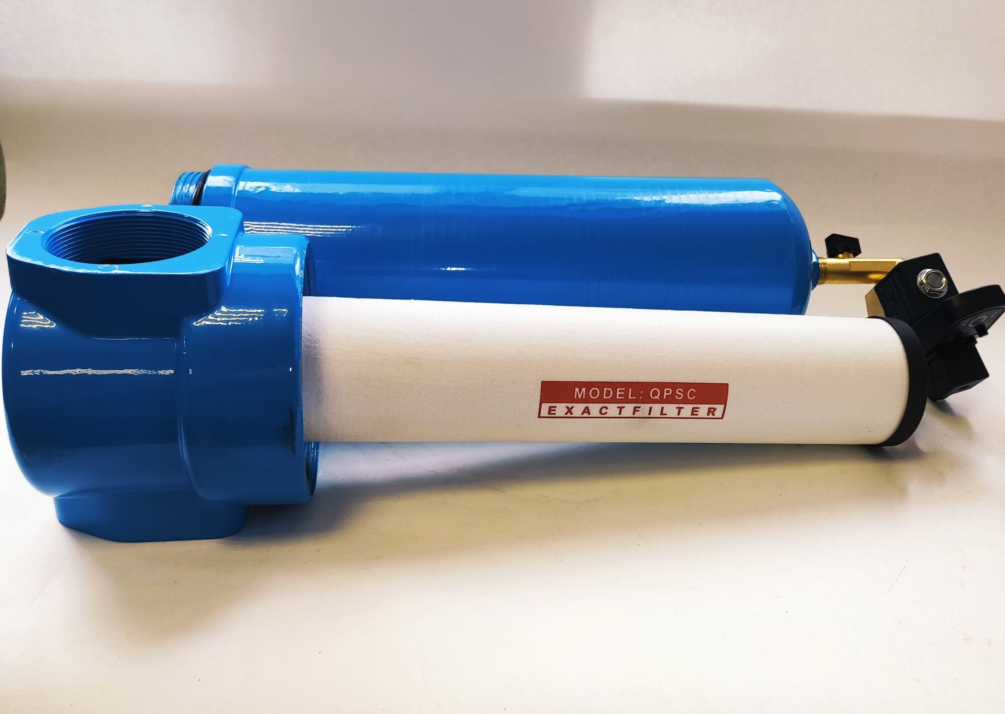 Магистральный фильтр для винтового компрессора с конденсатоотводчиком P-090-С