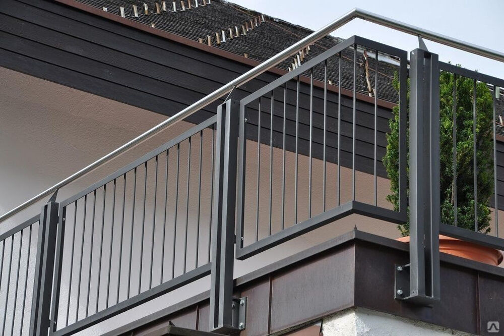 Ограждения металлические для балкона